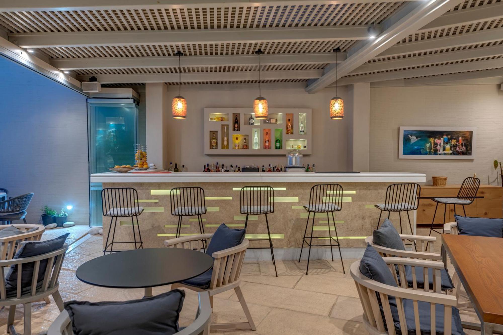 Kouros Art Hotel (Adults Only) Stelida  Exterior foto